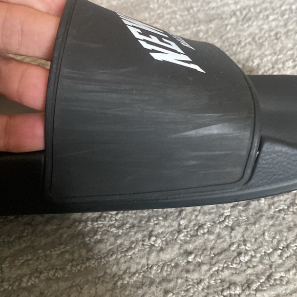 Balenciaga New York Pool slides womens Eur 40 size 9/10 black color - Picture 7 of 9